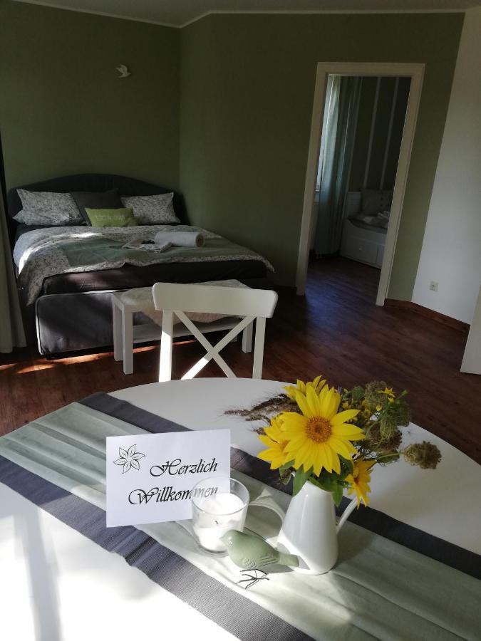 Ferienwohnung Am Kurpark バート・クロスターラウスニッツ エクステリア 写真